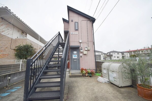 清涼館の物件外観写真